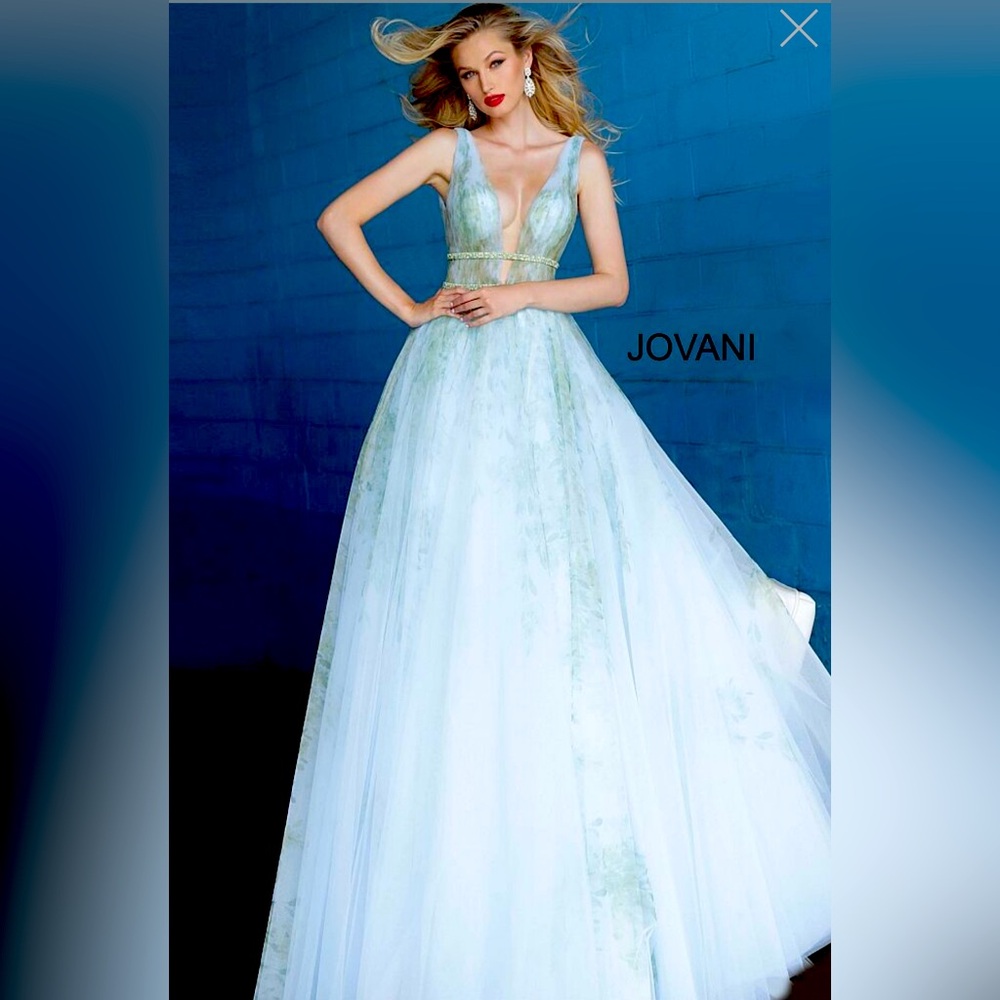 BNWT Jovani 1125 Plunging Neckline Printed Evening Dress Prom Gown(sz8)